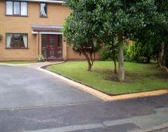 A Golden Sandstone Eurobrick Edge