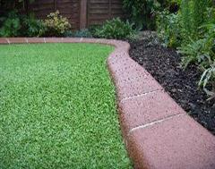 Kwik Kerb Dorset combining Artificial Grass and Continuous Edging